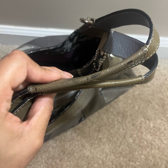 Coach Madison Maggie Gray Patchwork Shoulder Bag
F15462 - Picture 11 of 13